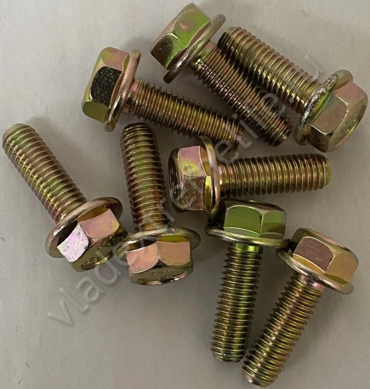 Винт с шестигранной головкой и фланцем M8 × 25